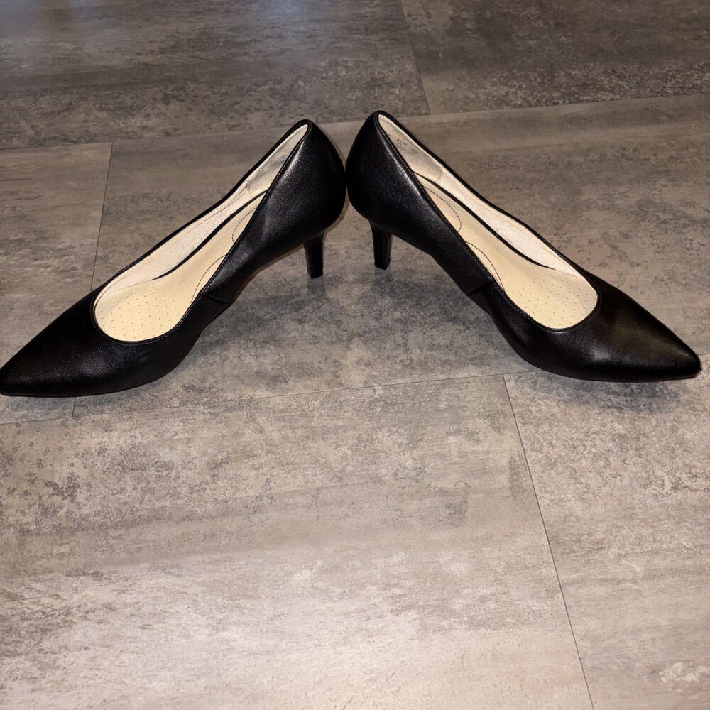 LifeStride Soft System Pointed Toe Black Pump 3 Inch Heel Shoes, Size 10M
